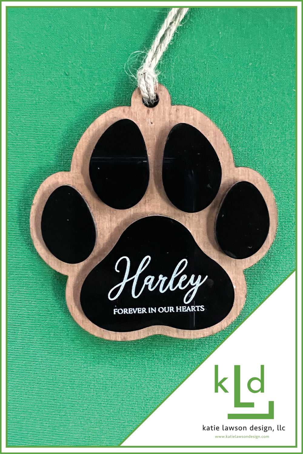 Pet Memorial Ornament for Dog / Cat